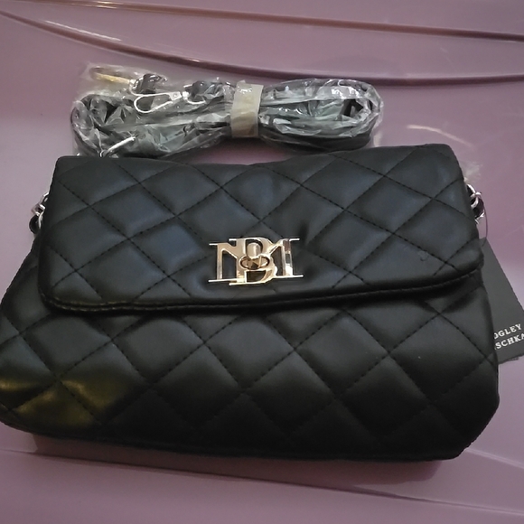 Badgley Mischka Black Quilted Crossbody Bag with Gold Hardware - Picture 1 of 6